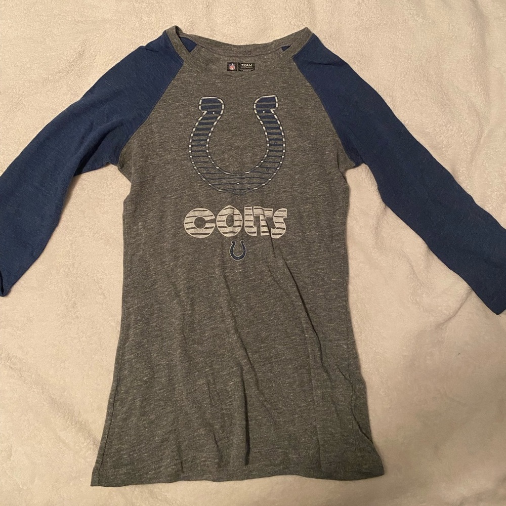 Women’s colt shirt